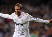 开云体育在线-蓝鹰之翼，北欧风暴，当拉齐奥单节拉开瑞典，伊布如何以孤星之姿带动全队节奏