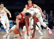 开云体育官网-勇士力克山西队，保罗带队取胜的简单介绍