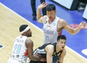 开云官网-湖南男篮奋力拼搏，决胜季后赛希望