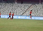 开云体育在线-江苏队客场艰难取胜，士气高涨朝全胜进发的简单介绍