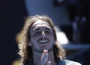 开云APP-关于澳大利亚网球队力克英国网球队，西西帕斯打破历史纪录的信息