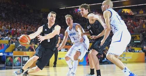 世界杯男篮赛事精彩纷呈，各国球队展现实力