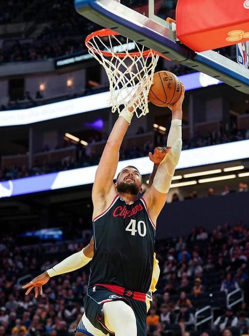 雄鹿B队力克热火,约基奇打破历史纪录 雄鹿B队力克热火,约基奇打破历史纪录