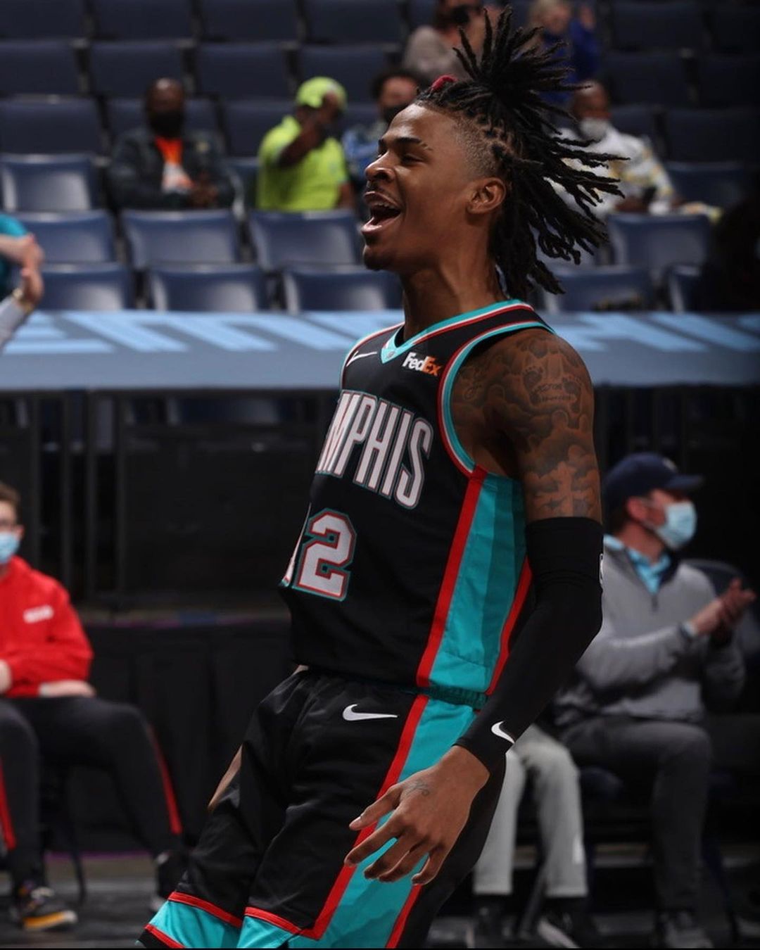 掘金翻盘雷霆,莫兰特高光表现的简单介绍 掘金翻盘雷霆,莫兰特高光表现的简单介绍