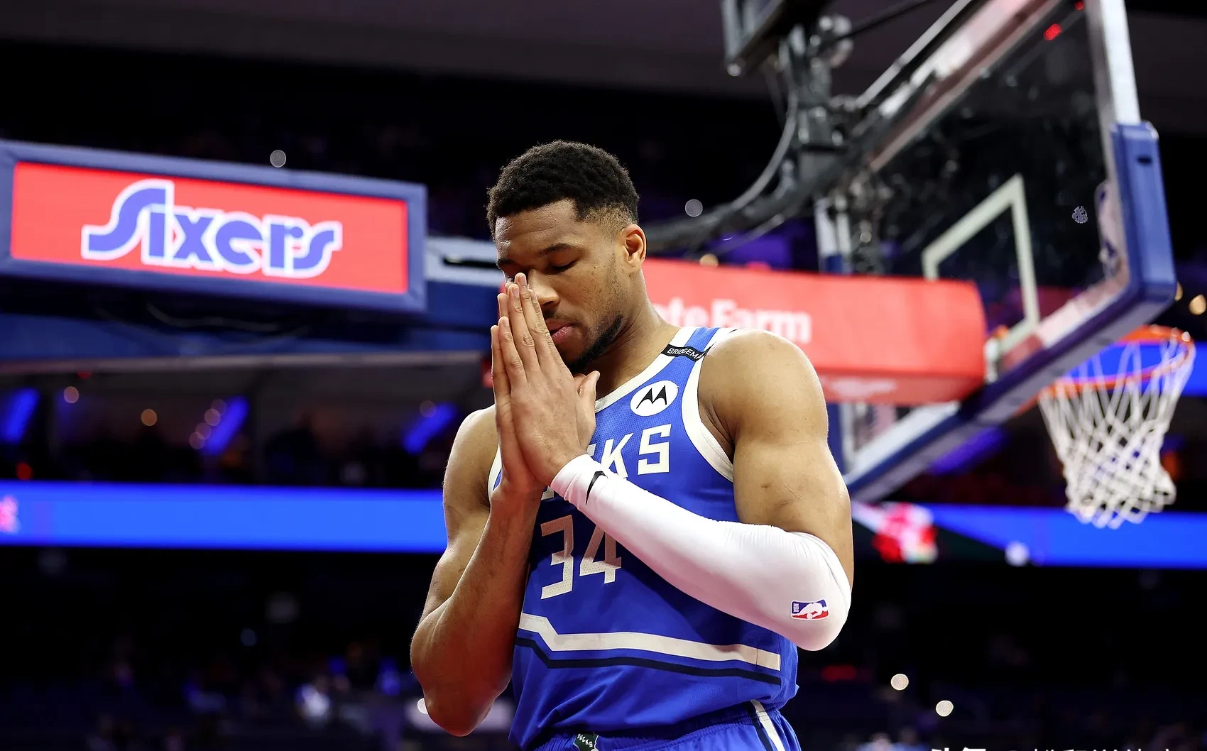 雄鹿实力压制奇才，字母哥表现出色