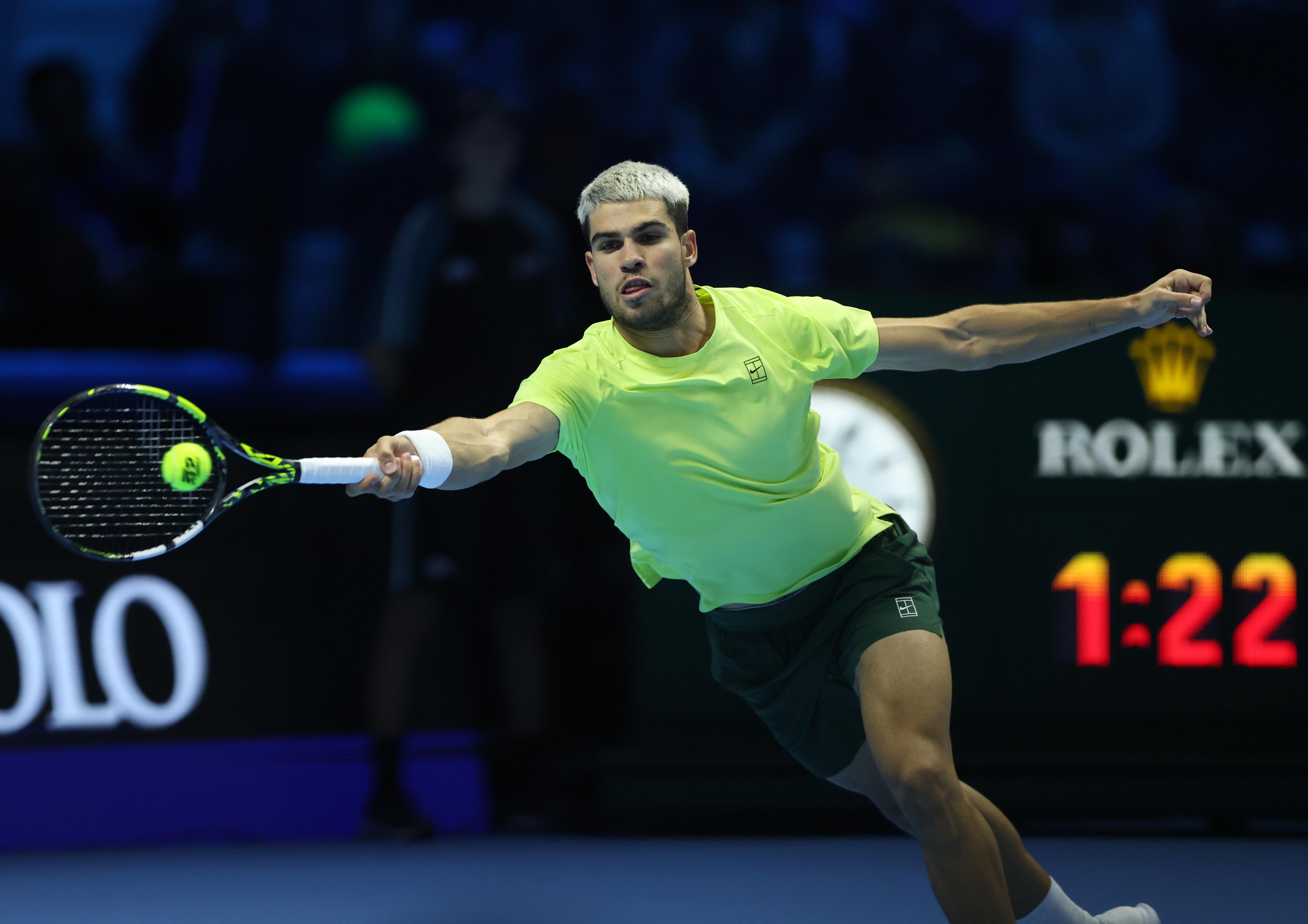 关于温网轻取ATP总决赛，阿尔卡拉斯扛起全队的信息