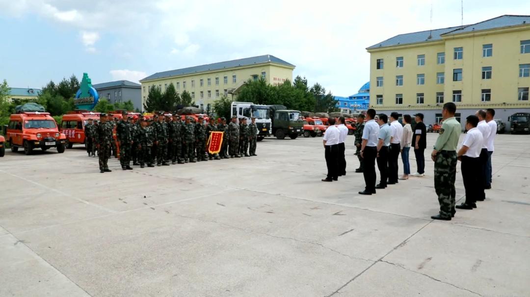 重庆队艰苦作战，喜获关键胜利！的简单介绍