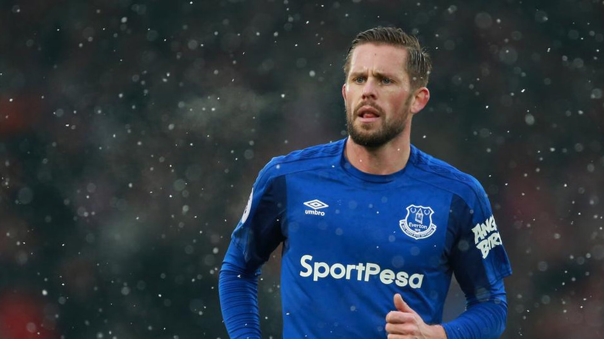 哈利伯顿彻底打爆防线，鹈鹕横扫广东队，一场跨越篮球文化的战术革命