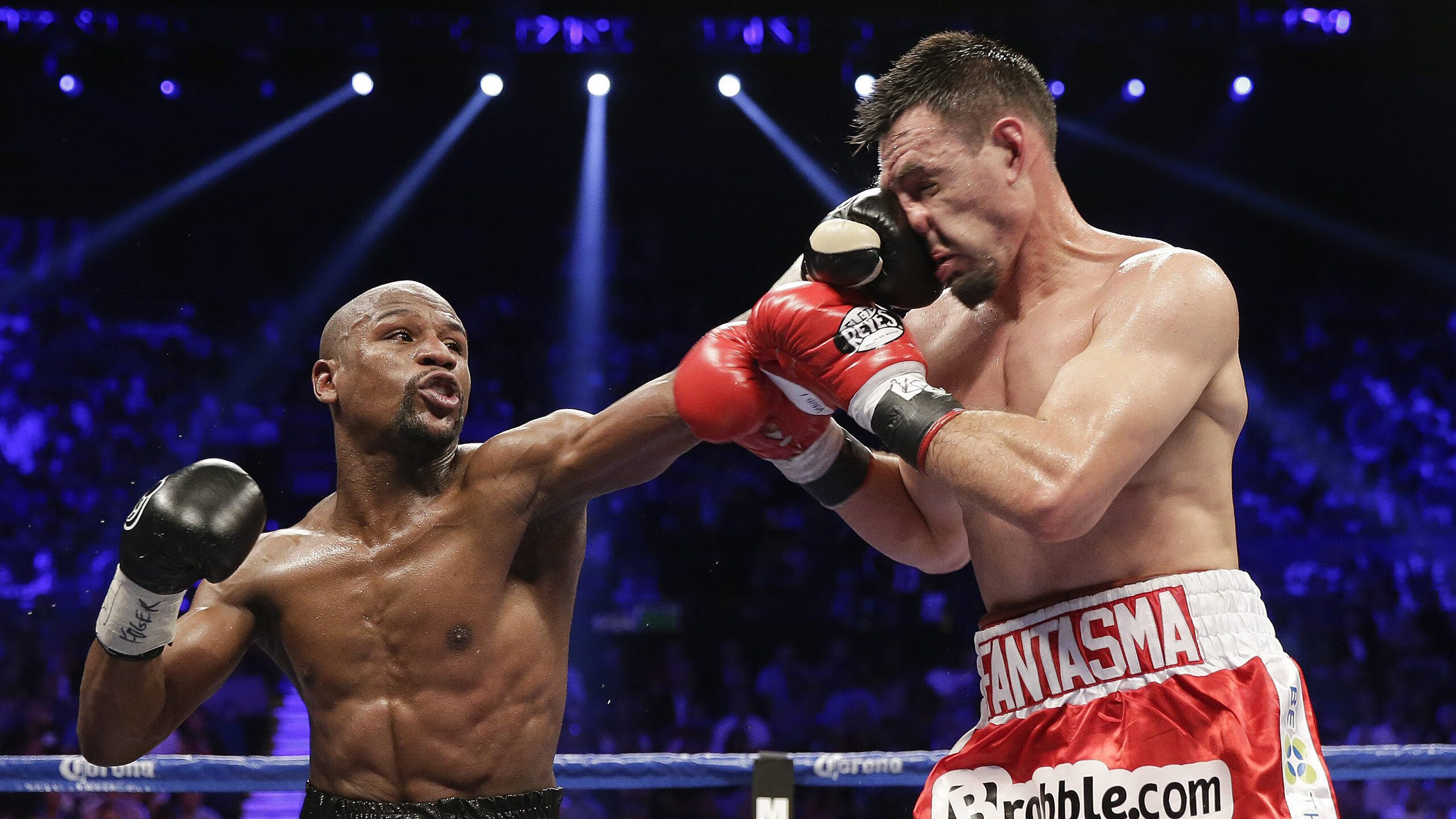 五棵松的寒夜与达拉斯的火焰，米切尔关键一投背后的篮球哲学