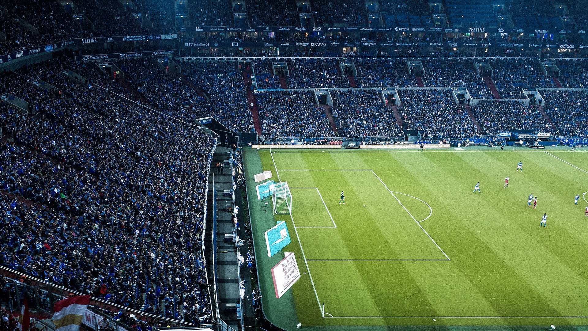 索伯车队横扫红牛二队，汉密尔顿关键制胜